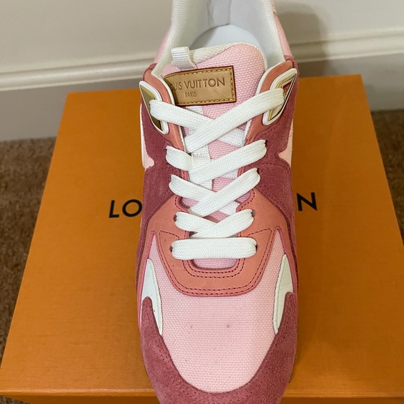 Louis Vuitton Runaway Sneaker in Pink - Picture 8 of 11